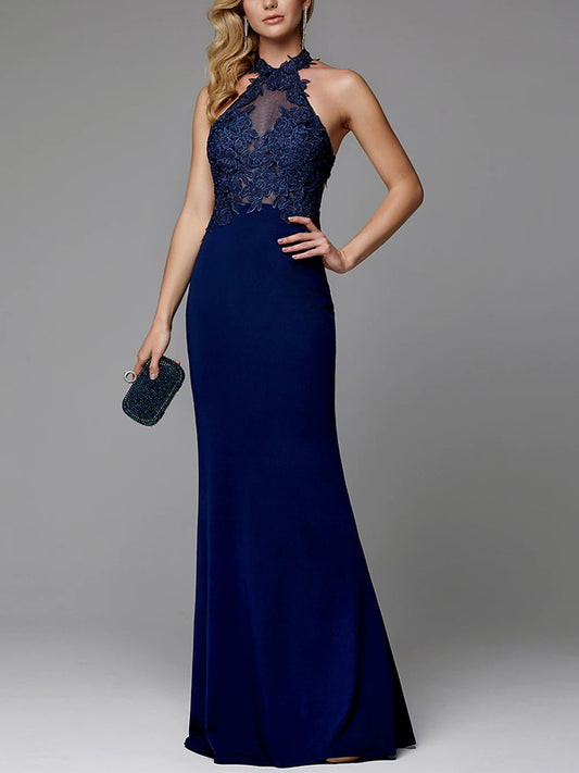 Halterneck Lace Solid Color Maxi Dress