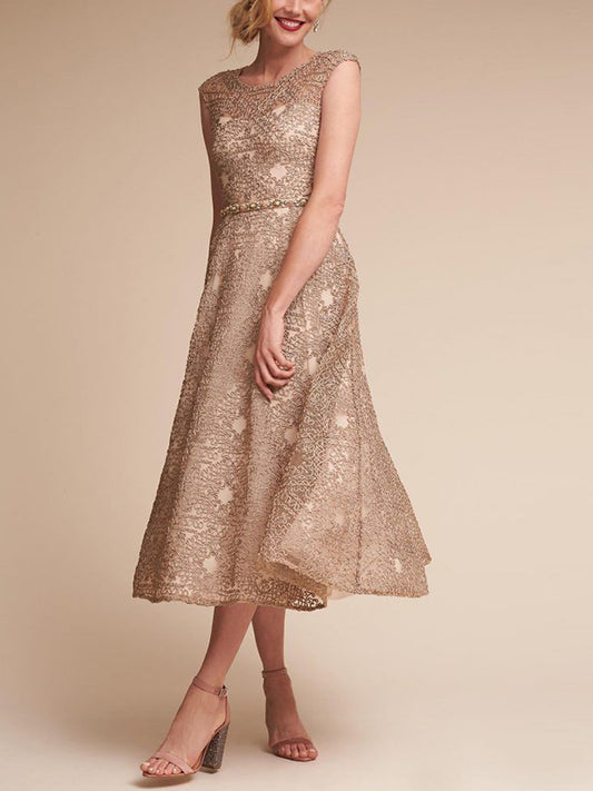 Round Neck Lace Solid Color Midi Dress