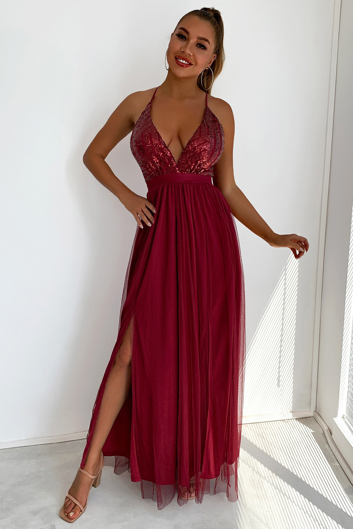 loveedsTM-Strappy V-neck mesh slit backless dress