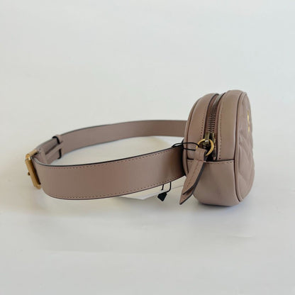 Gucci beige Matelassé Leather GG Marmont Belt Bag
