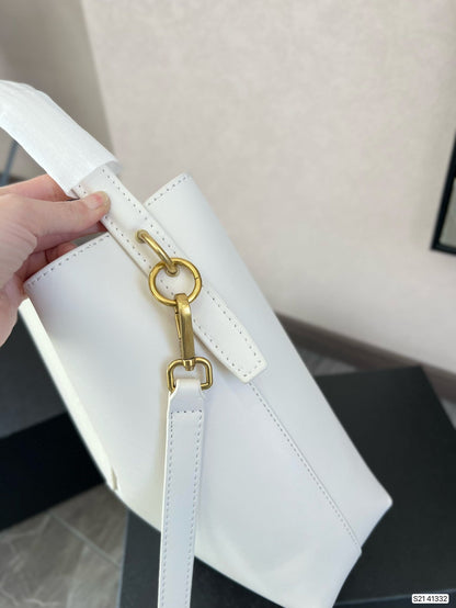 YSL LE 5 À 7 SUPPLE SMALL IN GRAINED