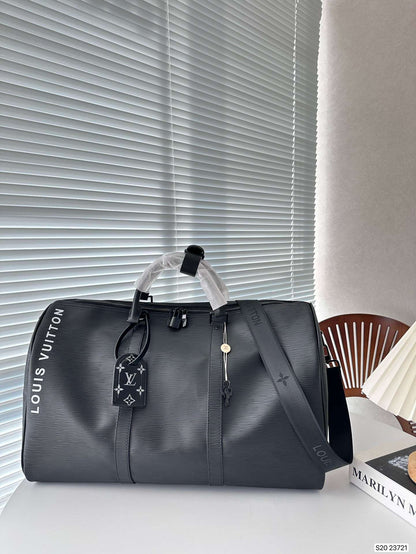 Black Epi Louis Vuitton Keepall 45
