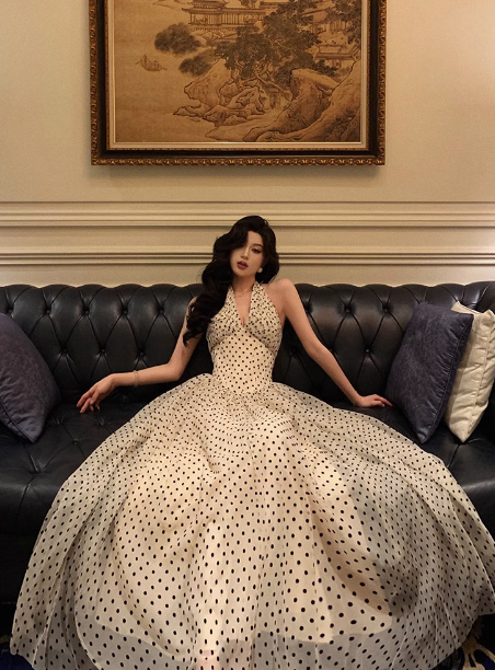 Sexy A line Halter Polka Dot Halter Neck 18th Birthday Dress Long Party Birthday Outfits For Women DP0160