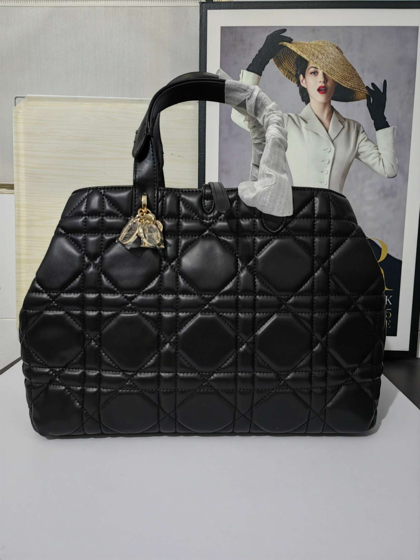 Medium Dior Toujours Bag Black Macrocannage Calfskin
