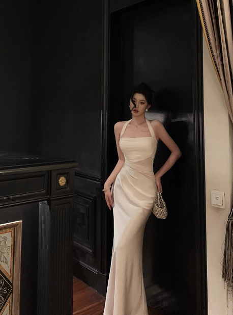 Sexy Sheath Halter White 18th Birthday Dress Long Party Birthday Outfits For Women DP0157