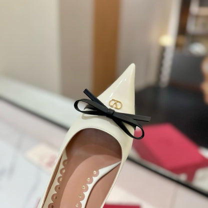 VALENTINO BEPOINTY PUMP IN PATENT LEATHER WHITE 6W2S0LQ0DAL A81
