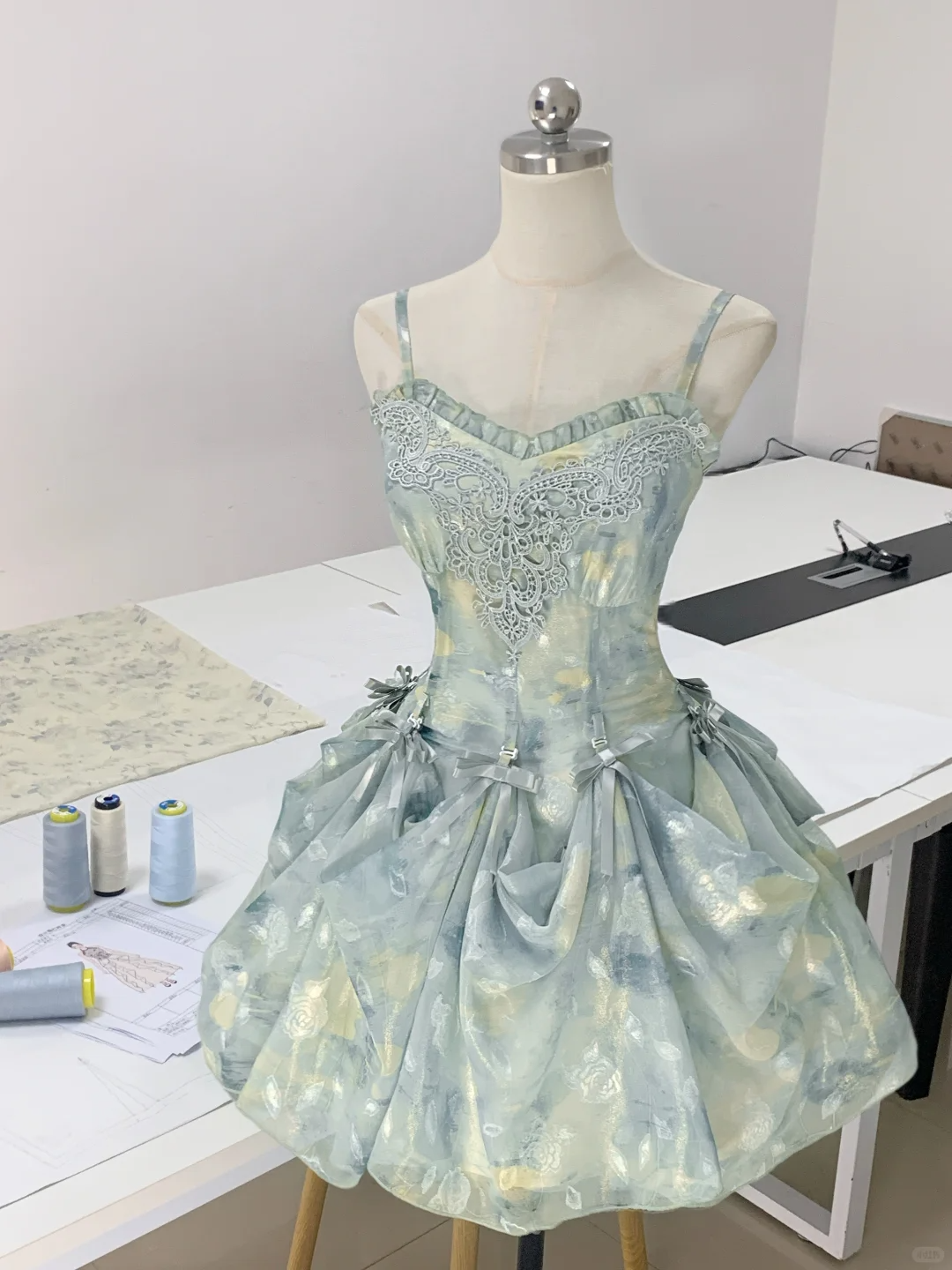 Pretty Spaghetti Straps Blue Chiffon Print Floral A Line Short Party Dress Formal Homecoming Dress S892