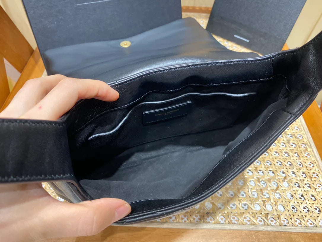 YSL LE 57 hobo bag in quilted lambskin 698567 24x18x5.5cm