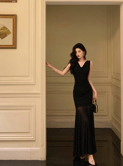 Cute Mermaid V Neckline Black Sleeveless 18th Birthday Dress Party Gown Birthday Outfits For Women DP0204