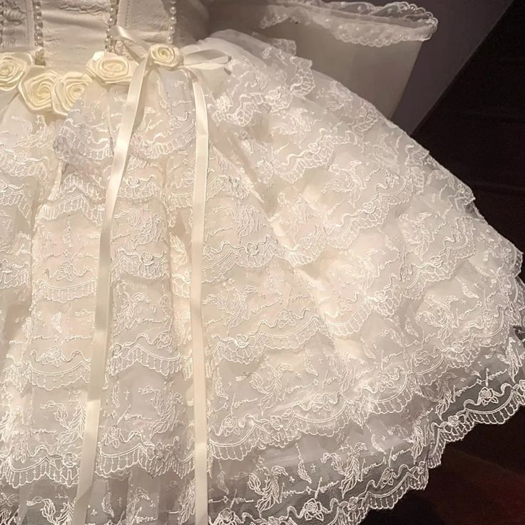 Classy Beige Floral Design Lace Layered Princess Birthday Dress With Big Bow  S397