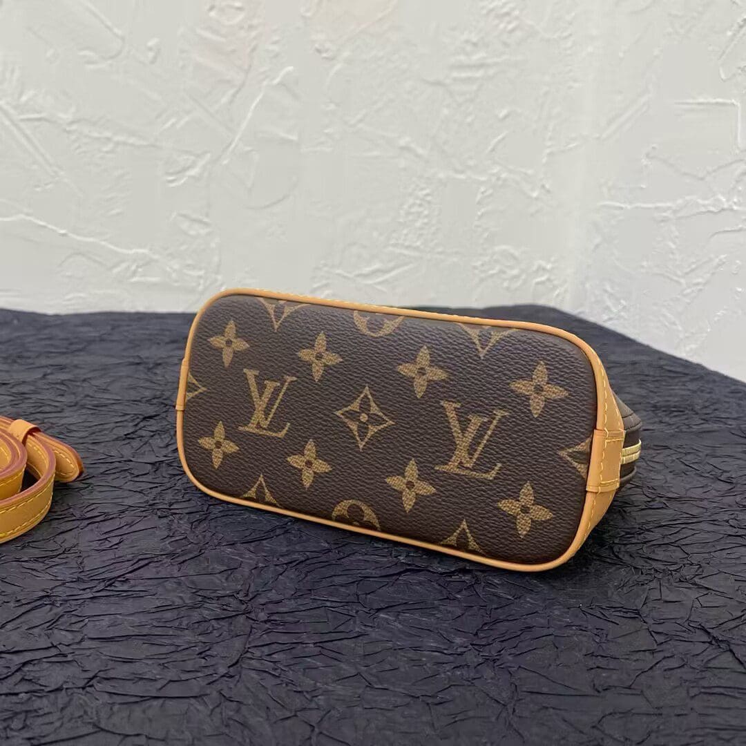 Louis Vuitton M82717 Nano Alma