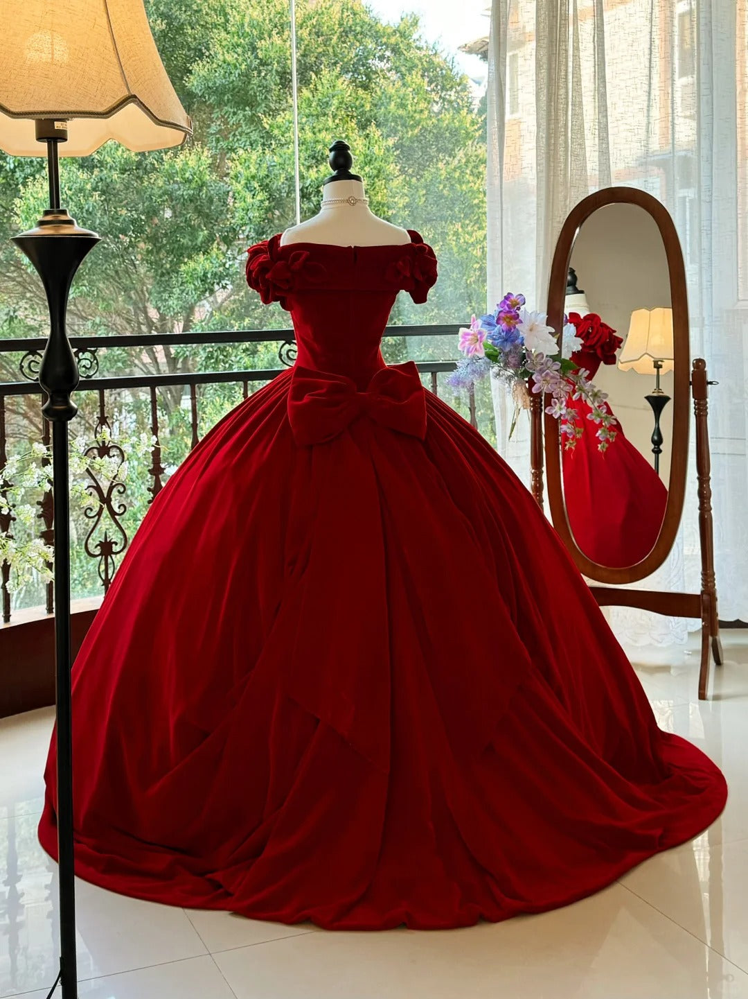 Burgundy Elegant Retro Long Velvet Quinceanera Dresses Prom Dress Graduation Dress Princess gh5005