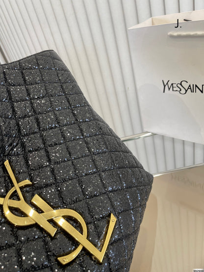 Women Saint Laurent Icare Maxi Shopping Bag In Quilted