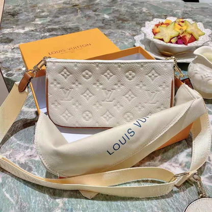 LV Louis Vuitton Easy Pouch On Strap