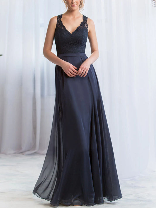 V-neck Solid Color Lace Maxi Dress