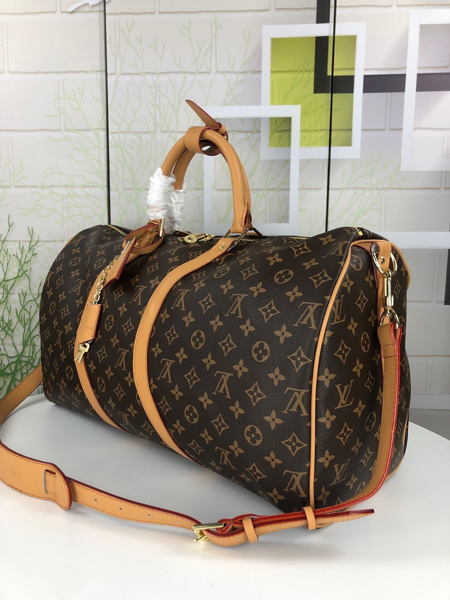 Louis Vuitton Monogram Keepall Bandouliere 60 Travel Bag