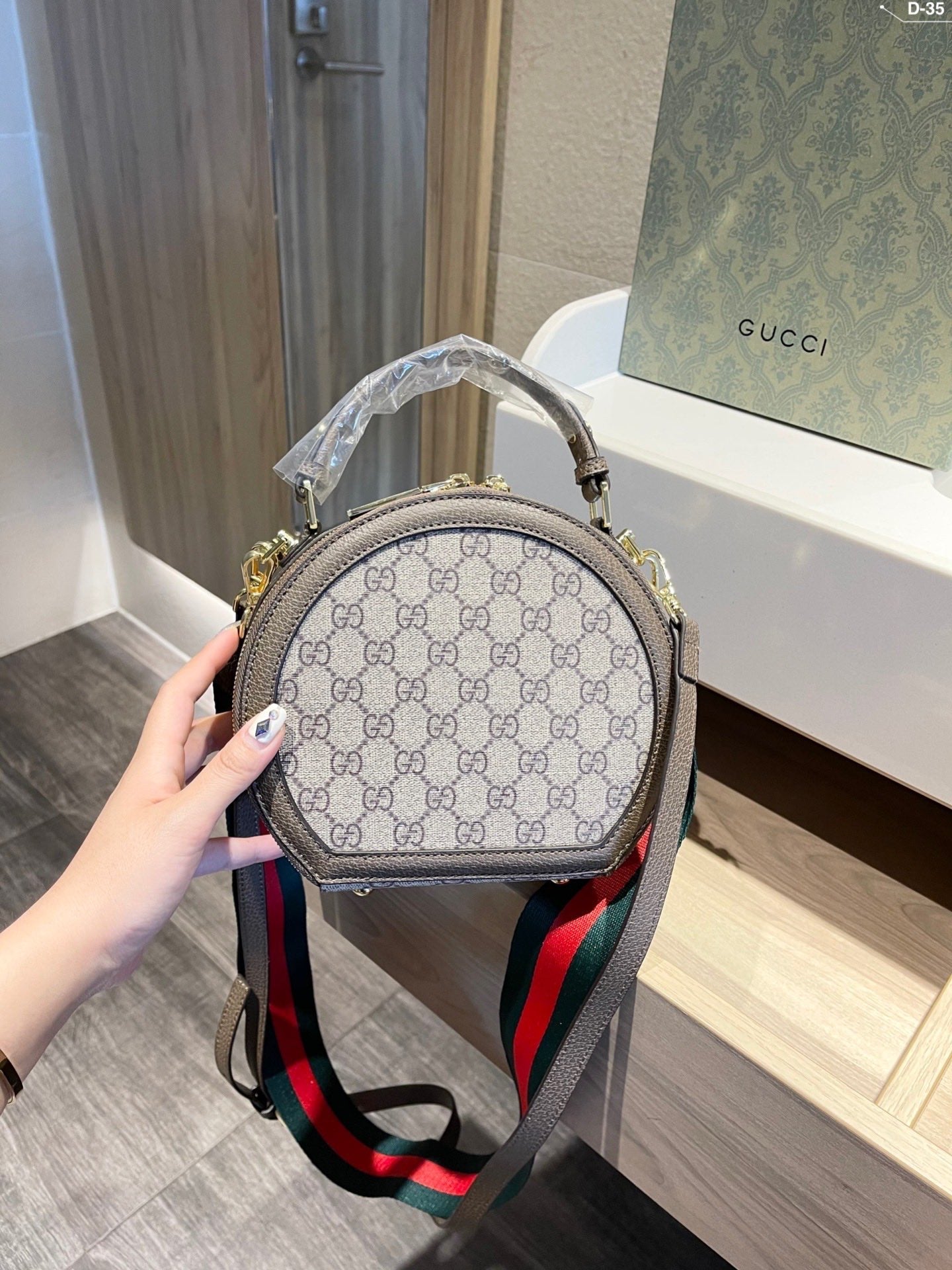 Gucci GG Mini Ophidia Round Backpack