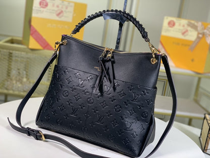 Louis Vuitton Maida Hobo