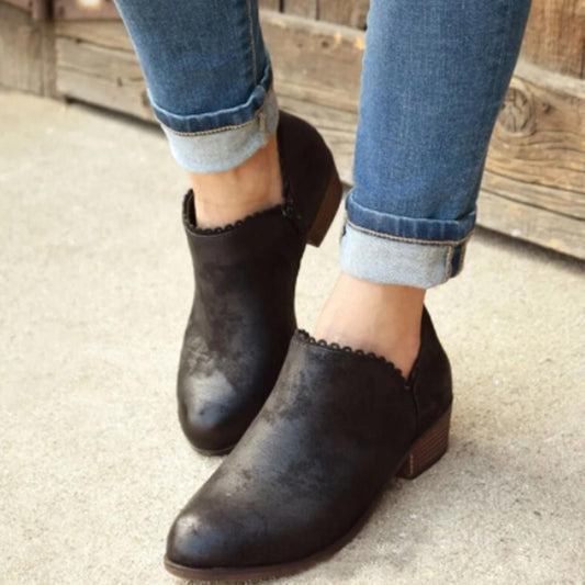 Women's short boots lace shoes