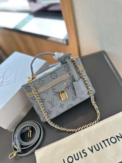 Louis Vuitton M12427 Vanity Chain Pouch