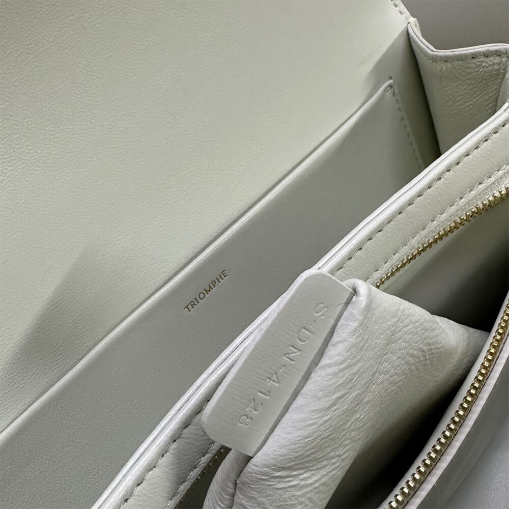 CELINE CLASSIQUE TRIOMPHE BAG in shiny calfskin