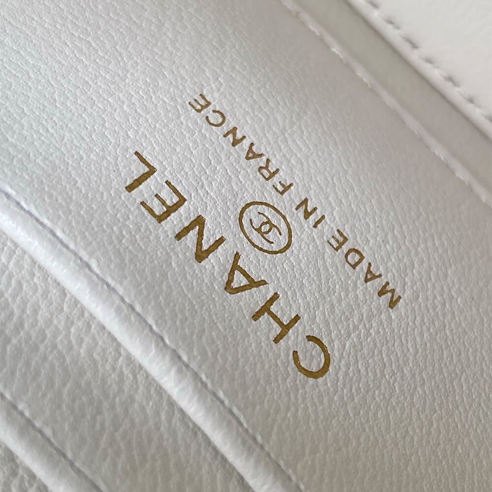 Chanel Long Vanity with chain