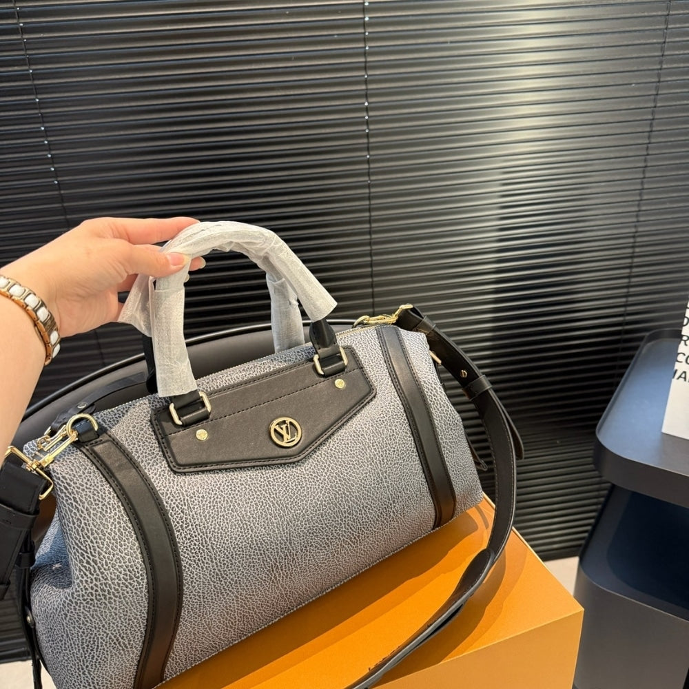 LOUIS VUITTON LV BIKER MM DARK DENIM 37CM M14702