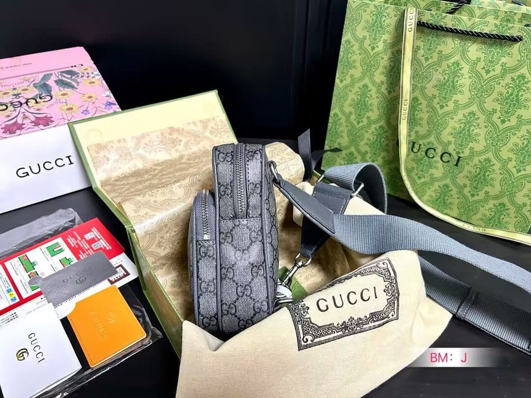 GUCCI OPHIDIA GG MINI BAG