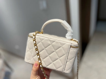 Chanel Trendy CC Vanity Case With Chain Quilted