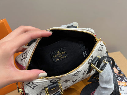 Louis Vuitton Spring in the city Speedy Bandouliere 20 M46088