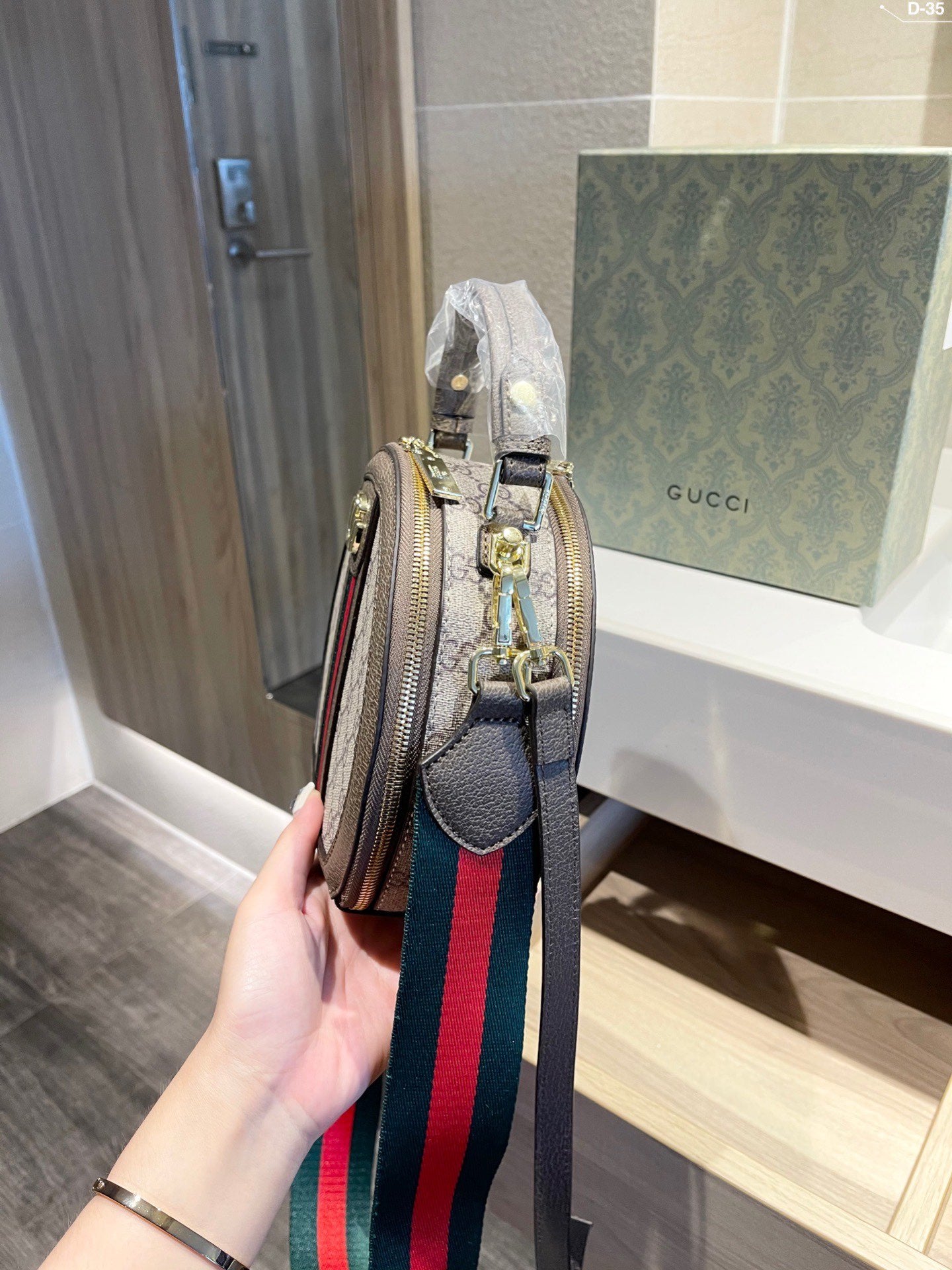 Gucci GG Mini Ophidia Round Backpack