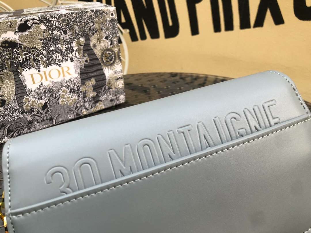 Women DIOR 30 Montaigne Avenue Bag