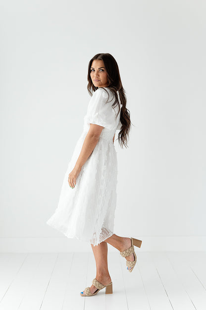 loveedsTM-Night Out Dress in White