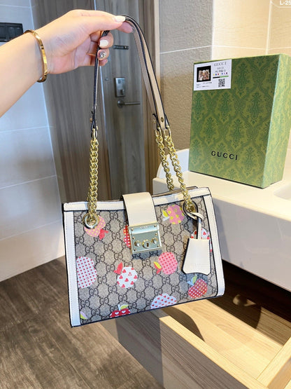 Gucci  Padlock Small Berry