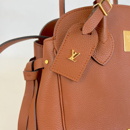 Louis Vuitton Milla Veau Nuage Calfskin PM Bag