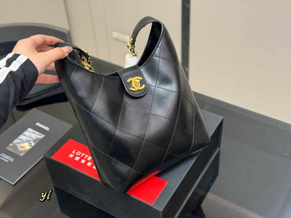 CHANEL LARGE HOBO BAG SHINY GOLD TONE METAL BLACK 21CM AS5410 B19776 94305