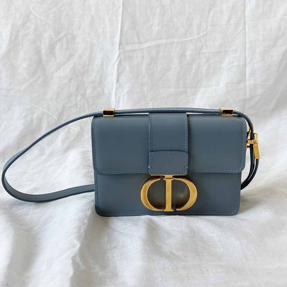 Dior micro 30 Montaigne blue crossbody bag