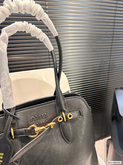 Miumiu Trendy Maxi Tote Bag