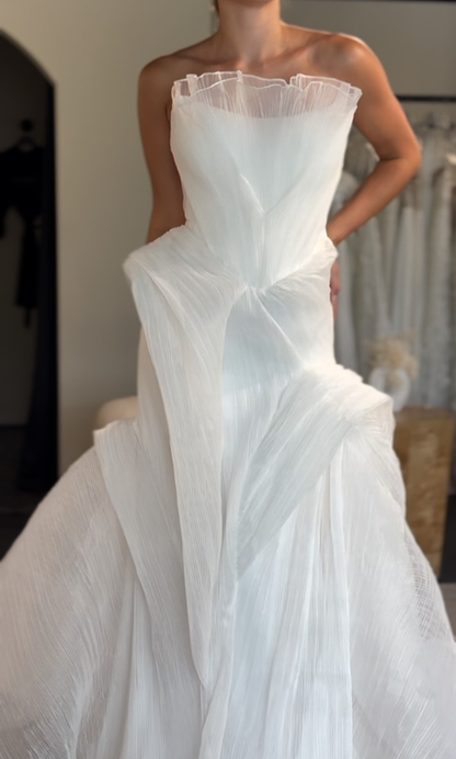 Unique Mermaid Strapless Chiffon Long Sweep Wedding Dress SH2287
