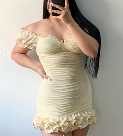 Cute Yellow Sweetheart Neck Sheath Ruffles Birthday Outfits Off The Shoulder Short Homecoming Dress S720