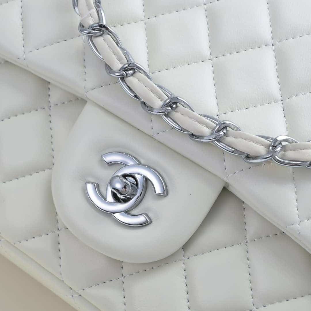 CHANEL CLASSIC DOUBLE FLAP BAG WHITE SILVER HARDWARE 25CM