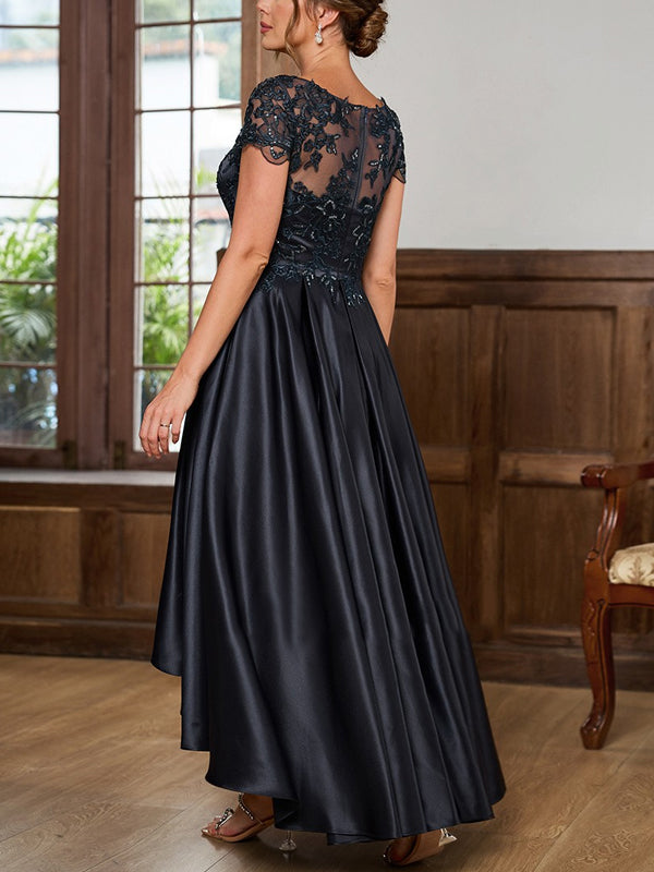 Round Neck Lace Solid Color Midi Dress