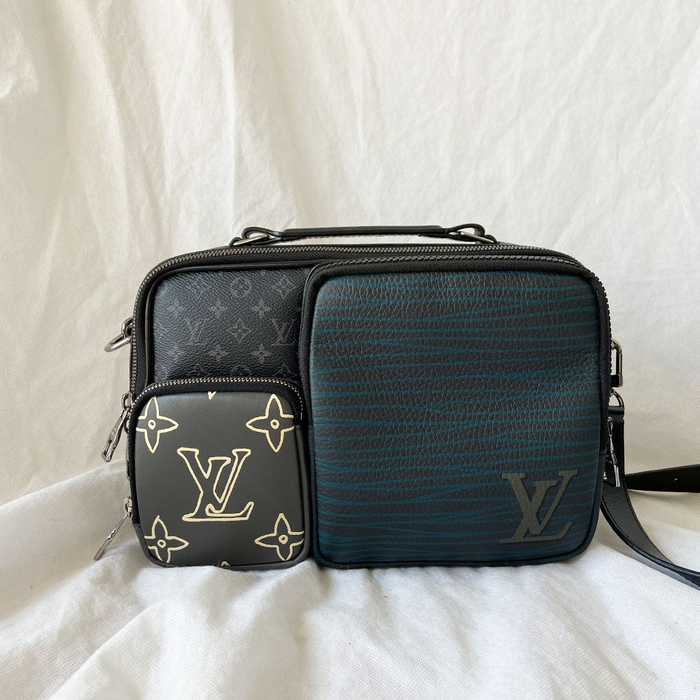 Louis Vuitton multi pocket