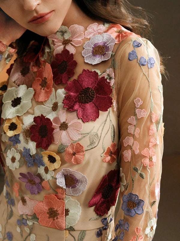 Women Elegant Mesh Flower Embroidery Long Dress
