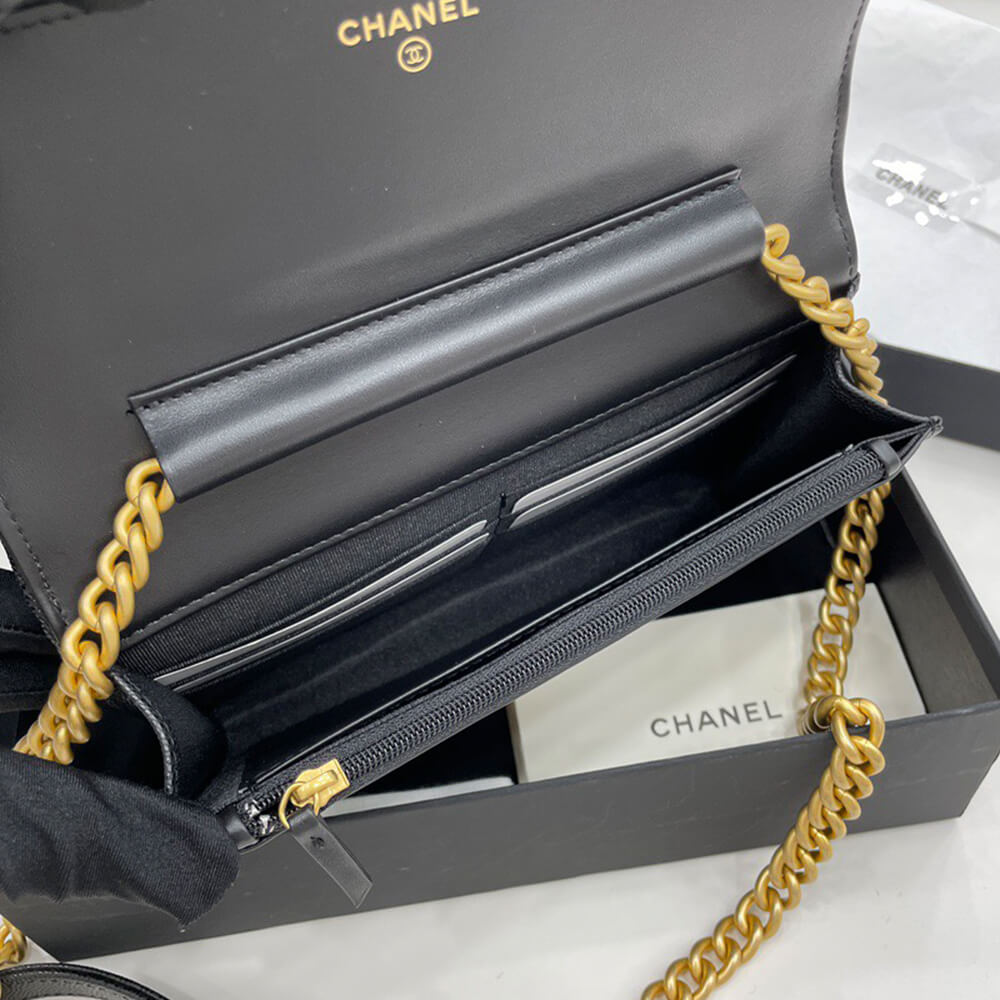 Chanel BOY CHANEL Wallet On Chain