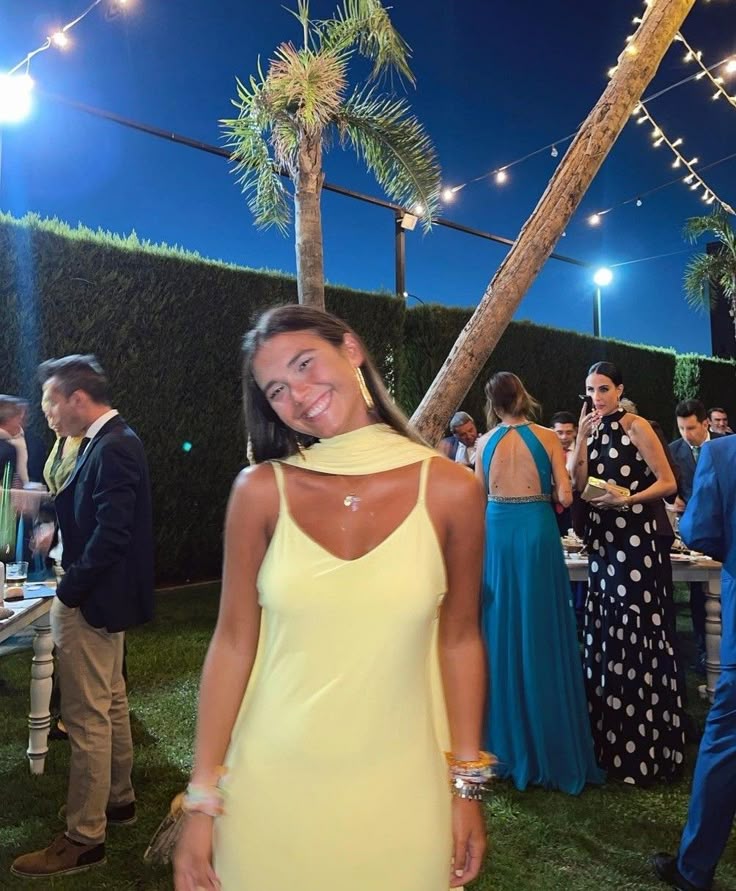 Yellow elegant fashion spaghetti strap long chiffon ruffled ball gown evening dress party dress gh3382