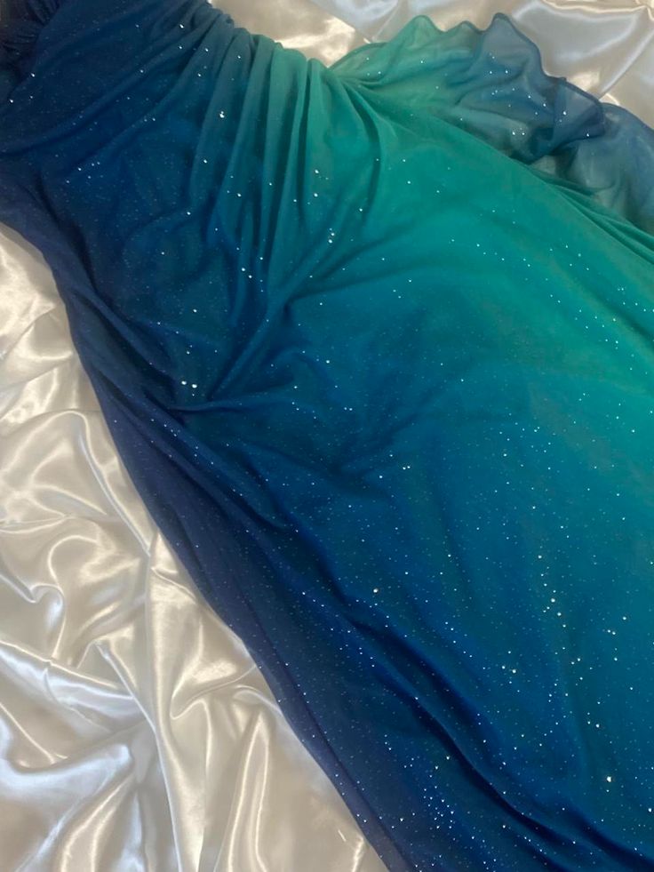 Glitter Blue Sweetheart Neck Bodycon Dress Ruffled Party Dress Spaghetti Strap Evening Dress ED01813