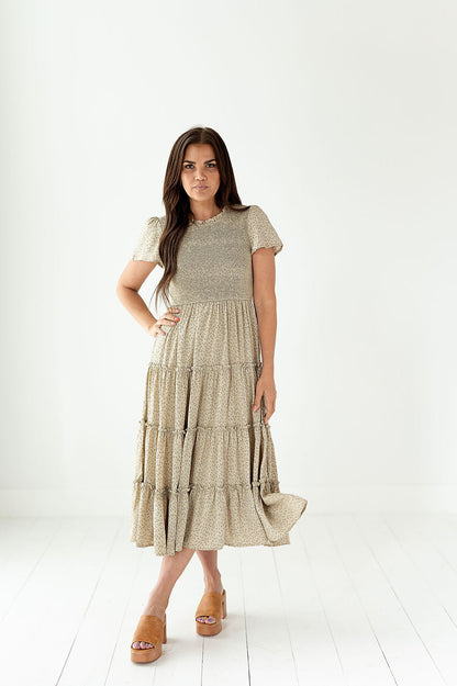 loveedsTM-Quinn Smocked Floral Dress