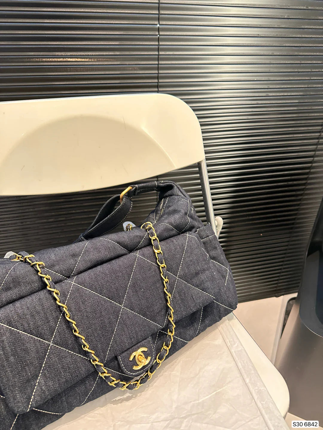 CHANEL Hobo Bag Crossbody Fashion Shoulder Bag