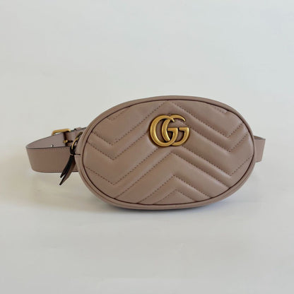 Gucci beige Matelassé Leather GG Marmont Belt Bag
